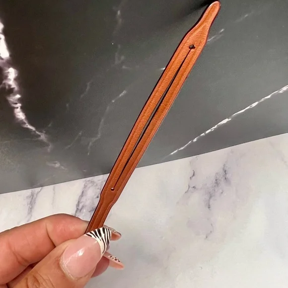 Coach Bear Puffy Bag Charm In Signature Tan/Caramel Canvas NWT - Picture 4 of 4